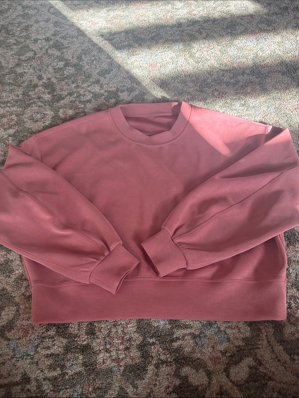 Lululemon Women’s Cropped Crewneck Size 6